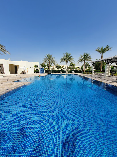 مسبح واحة ميرا 1 - United Arab Emirates|Dubai|Unnamed Road|276W+MCG