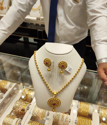 مجوهرات الجوهرة - الرولة (كيرالي) - دبي - +971 6 521 1435