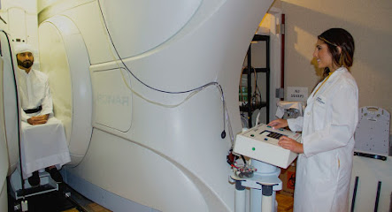 التصوير بالرنين المغناطيسي Upright الأمريكي - دبي - الفجيرة - +971 4 885 3838
