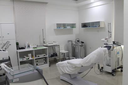 مركز الدكتورة مصيفة الطبى - الفجيرة - +971 2 448 0050
