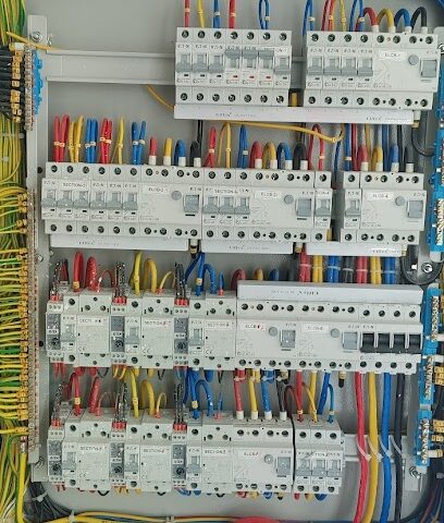 عدنان عمر للخدمات الفنية - رأس الخيمة - +971 56 458 5120