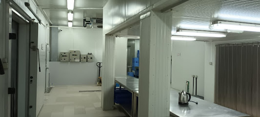 مصنع أسماك المحيط الشرقي - دبي - +971 50 200 5027