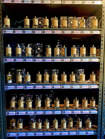 parfum.ae - United Arab Emirates|Umm Suqeim - Umm Suqeim 1 - Dubai|Jumeirah Beach Rd|Next to FAB Bank
