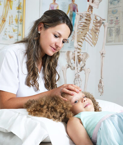 تقويم العظام أمبرا بيرارو - الفجيرة - +971 4 420 1010