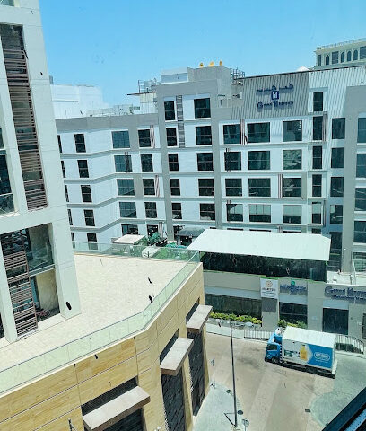 ملعب كرة القدم ، المقام - رأس الخيمة - +971 3 712 8000