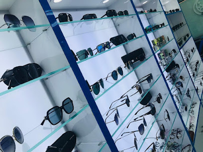 نظارات العين الأولى - الفجيرة - +971 55 276 9508