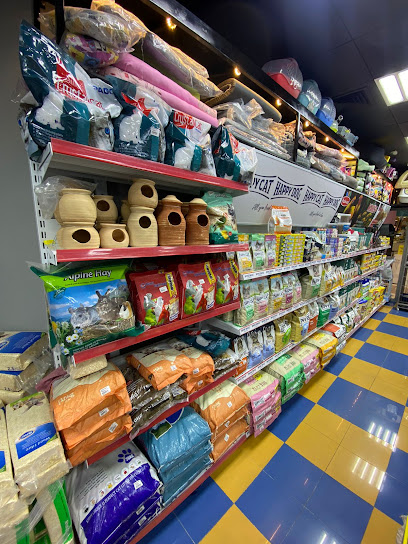 عالم أكواريوم - United Arab Emirates|Al Danah - Zone 1 - Abu Dhabi|1st Floor - Al Falah St|Al Falah Plaza
