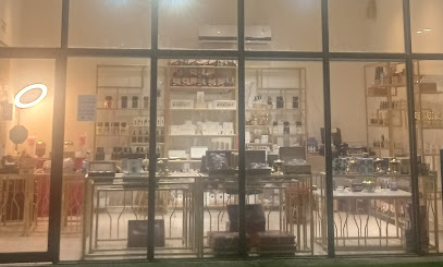 حامل المسك للعود و المسك و العطور - رأس الخيمة -