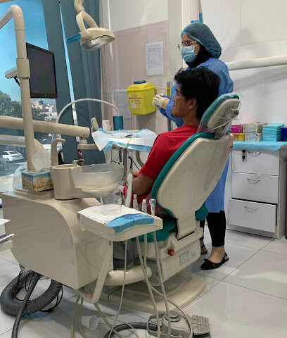 مستوصف عبير النور محيصنة - الفجيرة - +971 4 272 9966
