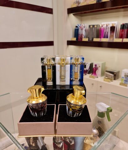 عطور الرصاصي - رأس الخيمة - +971 6 746 4070