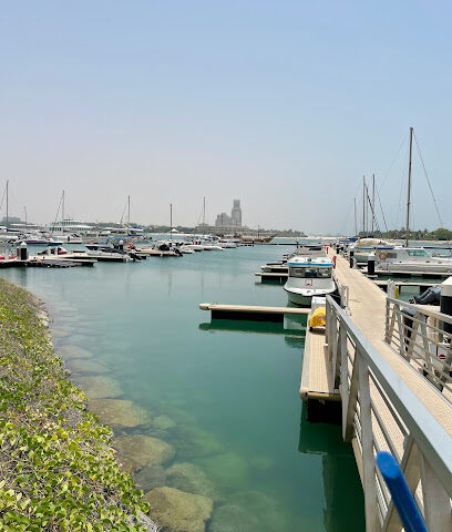مارينا الحمرا ونادي اليخوت - دبي - +971 7 243 2274