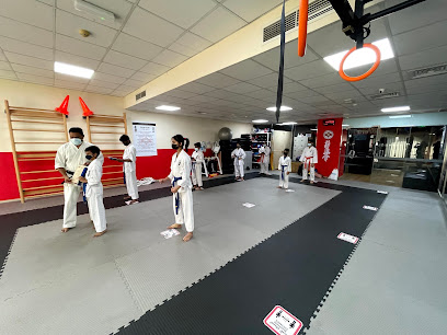 مركز المحارب للكاراتيه - فرع مويلح - دبي - +971 50 168 6143