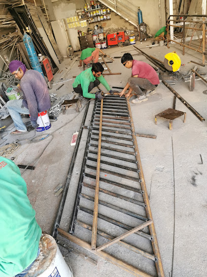 خليل الرئيسي للأعمال المعدنية ذ - United Arab Emirates|Ajman Industrial 2 - Ajman|9FF7+8MW