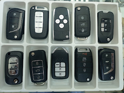 Ababeel Key Trading LLC خدمة قطع المفاتيح - دبي - +971 55 441 1628