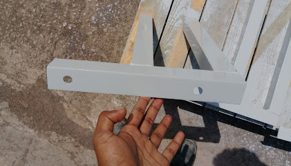 المها للساحات الفولاذية. ذ م م - الفجيرة - +971 6 533 2718
