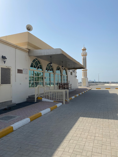 مسجد المغفور له الشيخ سلطان بن صقر القاسمي ، الدهيسة - United Arab Emirates|Al Duhaisah - Ras al Khaimah|PXW3+QG9