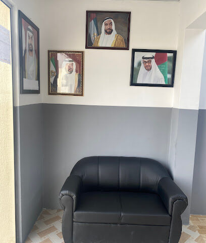 استوديو الرياض - رأس الخيمة - +971 54 363 2979