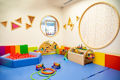 حضانة بلوسوم بيزنس باي - الفجيرة - +971 800 6877379