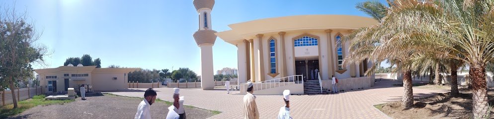 الجامع الكبير - الصاروج الجديد - United Arab Emirates|Al Sarouj - Abu Dhabi|Al Hayl St|6R33+QRQ