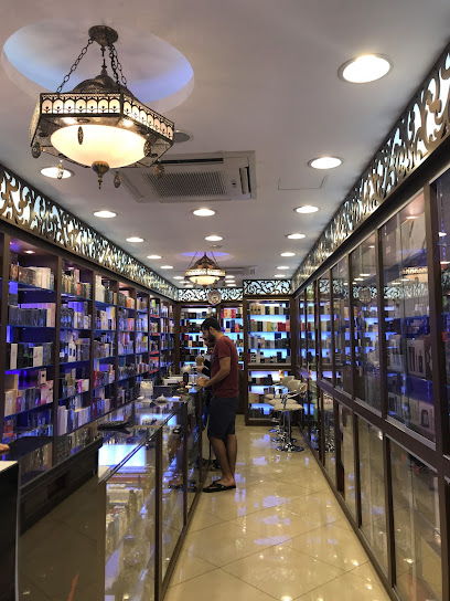 عطور مايورا خماس - United Arab Emirates|Al Fahidi - Dubai|B شارع ٣٣