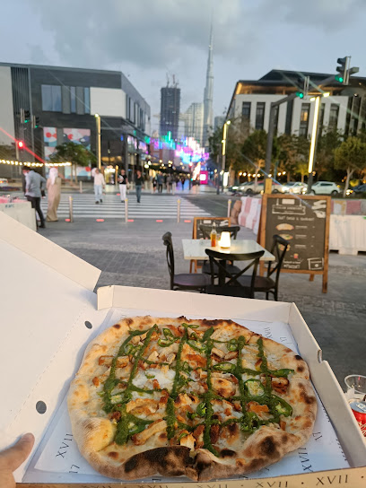 بيازا 17 سيتي ووك - United Arab Emirates|Dubai|Al Wasl Rd|Al Wasl and Al Safa road junction Accessible from Sheikh Zayed road Via exit D71 towards