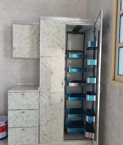 الأمل للألمنيوم والزجاج - دبي - +971 50 370 7389