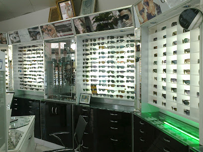 الشرق الأوسط للبصريات حمدان - الفجيرة - +971 2 677 7246