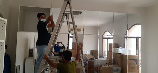 متخصصون في المنزل ، نقل أثاث ومفروشات نقل / نقل وتخزين خدمات التعبئة والتغليف الدولية / الفيلا ، مكاتب نقل الخدمات / خدمة توصيل العناصر الصغيرة والكبيرة في جميع الإمارات العربية المتحدة - الفجيرة - +971 52 232 3041