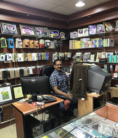 أستوديو ومحلات تاج محل - رأس الخيمة - +971 55 824 5014