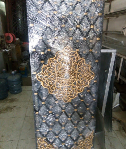 المستجد لأعمال الألمنيوم والزجاج - الفجيرة - +971 52 385 7666