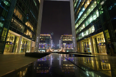 يوم جونز - United Arab Emirates|Dubai|Floor 33