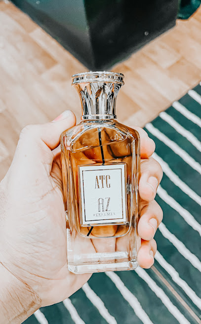 عذاري للعطور - سوق شرق - فرع ازاري للعطور 1 - United Arab Emirates|Sharjah|Corniche Street
