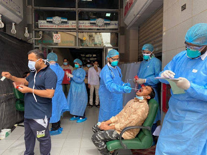 عيادة أستر ، الخليج التجاري - الطب الباطني ، جراحة العظام ، طب الأطفال ، أمراض النساء ، الأمراض الجلدية ، طب الأسنان. - الفجيرة - +971 4 440 0500