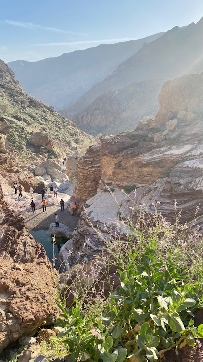 وقوف السيارات التنزه - United Arab Emirates|Fujairah|Wadi Ghub - Unnamed Road|H5GP+V5R
