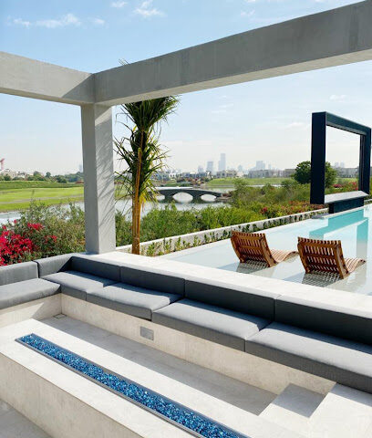 الهروب من الرفاهية - دبي - +971 4 551 6876
