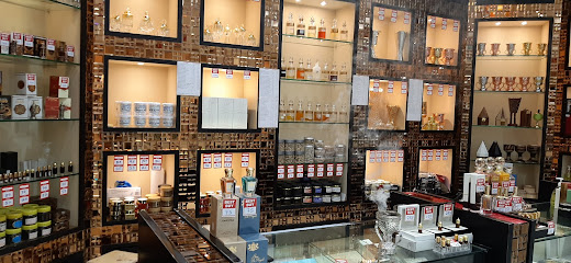 عطور الهاجيس الفجيرة - عطور الهاجيس الفجيرة - رأس الخيمة - +971 9 237 2875