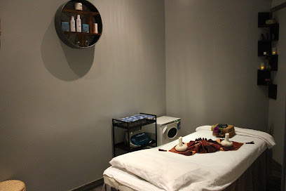 مركز Soi Royaume Beauty Spa & Massage Center - الفجيرة - +971 58 539 7688