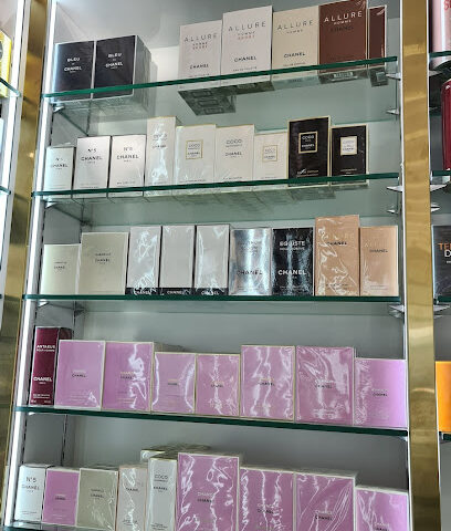 الأمواج للعطور TR. - رأس الخيمة - +971 9 237 1757