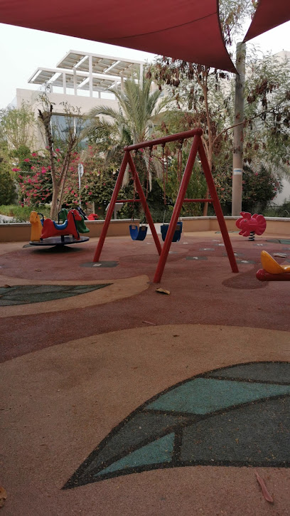 ملعب TSC Cluster 3 - United Arab Emirates|The Sustainable City - Dubai|Unnamed Road|27JH+RWR