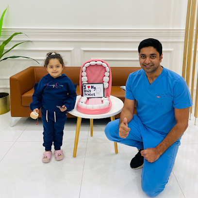طبيب أسنان الأطفال - رأس الخيمة - +971 54 556 7296