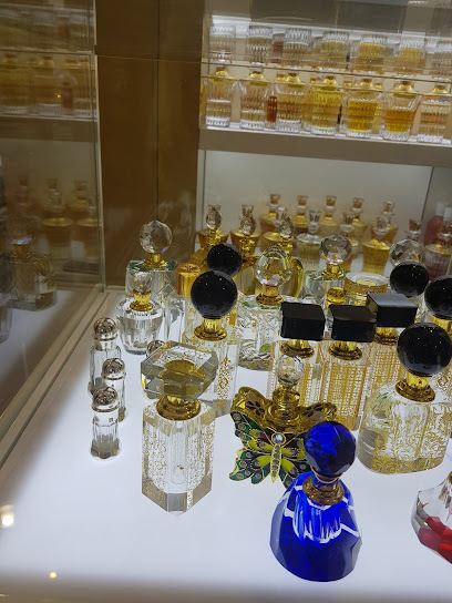 سوق ديرة للعطور - United Arab Emirates|Dubai|Sikkat al Khali