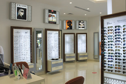 نظارات يتيم - United Arab Emirates|Trade Centre - Fujairah|Sheikh Hamad Bin Abdullah Al Sharqi St|Road 88