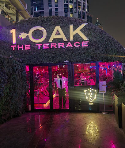 1OAK - الفجيرة - +971 52 881 8888