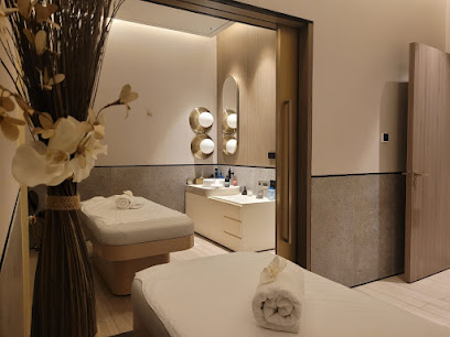 La Beaute Dans SPA - أوروبية | التدليك الروسي - الفجيرة - +971 58 565 0977