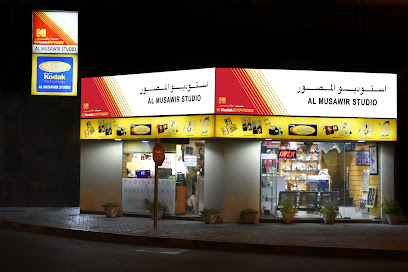 ستوديو المصور - رأس الخيمة - +971 6 572 1219