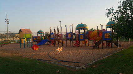 حديقة الخزامية - United Arab Emirates|Mughaidir Suburb - Al Khezamia - Sharjah|8CVQ+24W