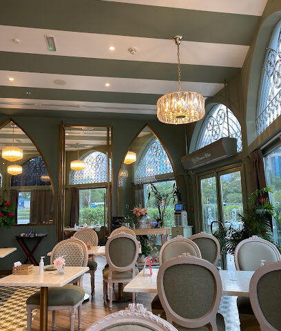مطعم ماما بايتس اللبناني في دبي ، الإمارات العربية المتحدة - دبي - +971 4 266 6262